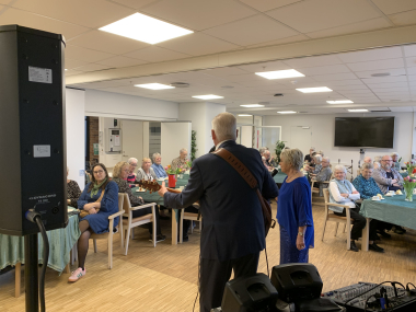 Keld og Hilda spiller på Solhøj i Hammel