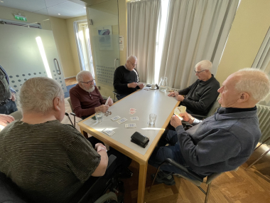 Kortspil i Sundhedscentret i Hadsten