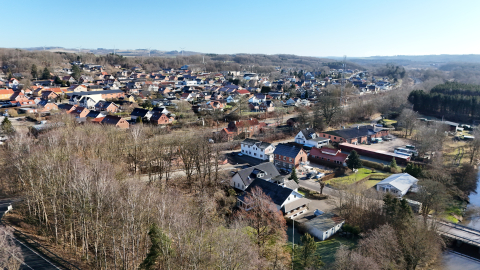 Laurbjerg by