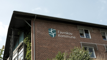Administrationsbygningen på Skovvej i Hinnerup
