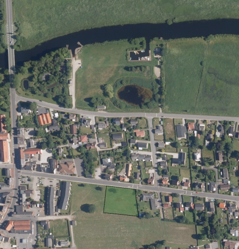 storparcel i Ulstrup - Østergade 10A - dronefoto